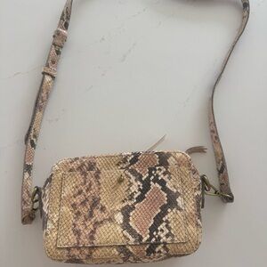 Madewell crossbody snakeskin purse with tags